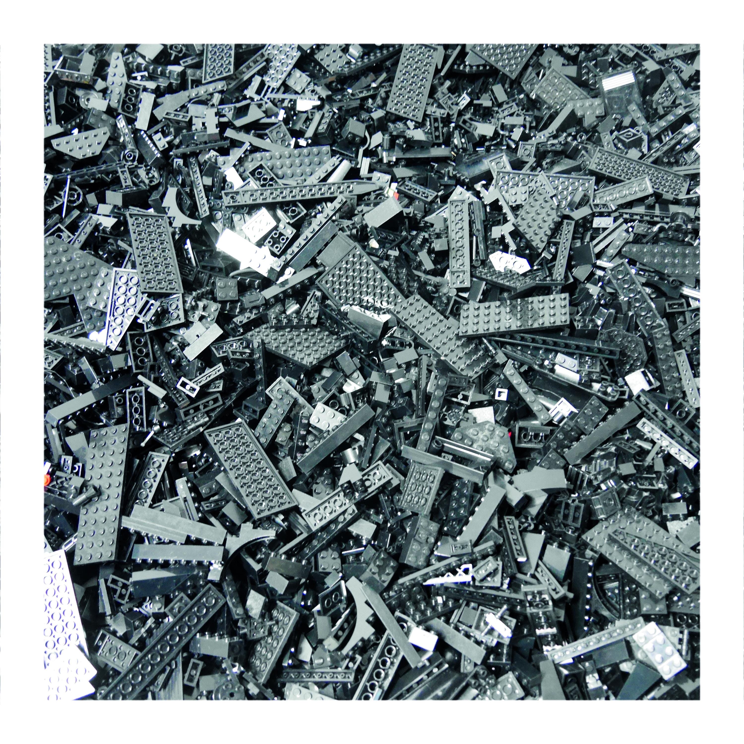 LEGO® parts bundle 1kg | Black building blocks | Mixed kilo goods | Good condition