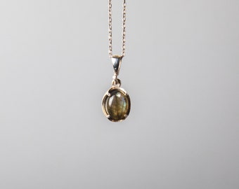 Minimal Labradorite Necklace,925 Sterling Silver, Dainty Labradorite Crystal Necklace | Natural Gemstone Jewelry