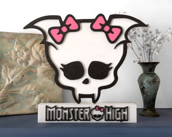 Draculaura - Monster High Logo Display