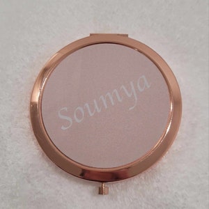 Personalized Pocket Mirror / Bridesmaid Gift, Wedding Guest