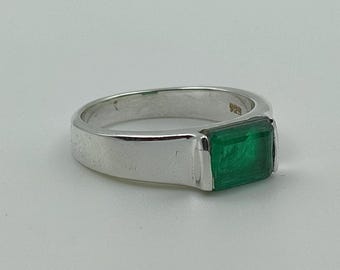 Green Jade Men's Signet Ring: Handmade 925 Sterling Silver