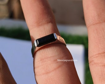 Black Onyx Sterling Silver Signet Ring - Bar Design