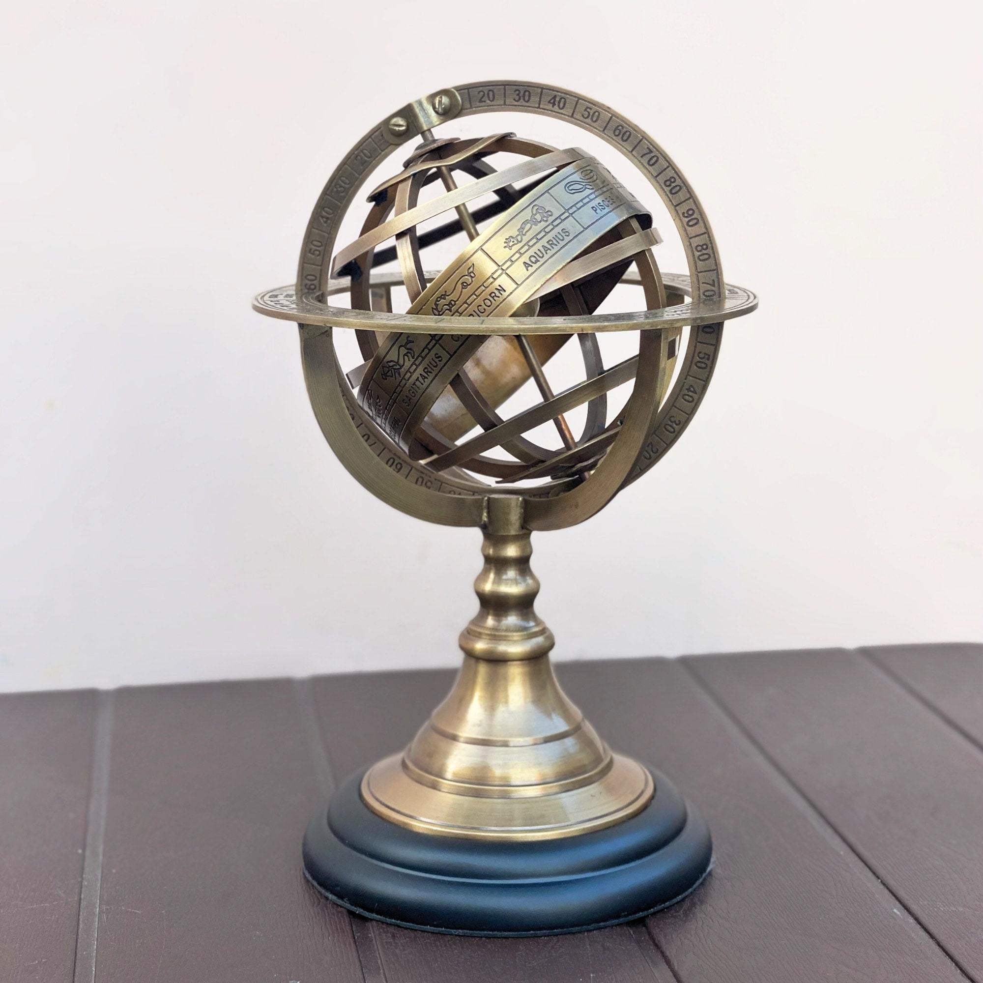 SPHÈRE ARMILLAIRE SPHERE Globe Solar Système World Map Engraving Delafosse 1782 EUR 1.024,19 - FR