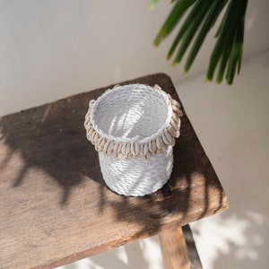 Cowrie Shell Seagrass Baskets Handmade Balinese Baskets, Jewelry Box, Natural Storage basket, Hand Woven seagrass image 6