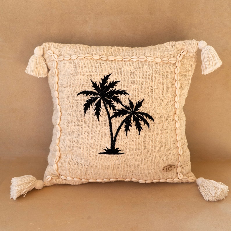 Raw cotton cushion cover with palm trees and shells image 4