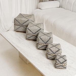 Offering Boxes Ratih - SET of Five Bamboo Decorative Boxes, Handmade Balinese Basket, Jewelry Box, Gift Box, Storage, Hand Woven Bamboo