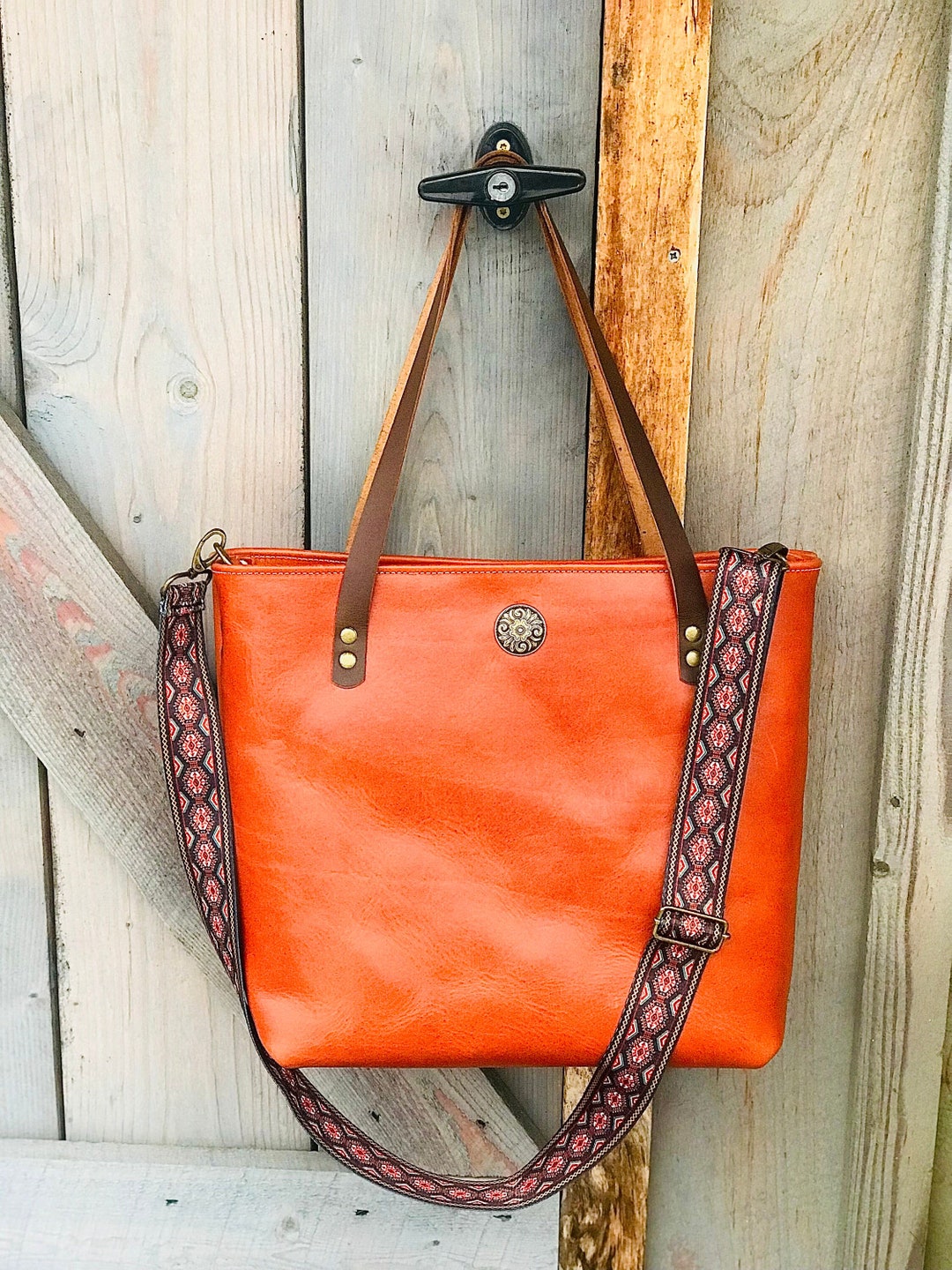 Crossbody LARGE Leather Tote Bag, Deluxe, Standard, Large, Crossbody