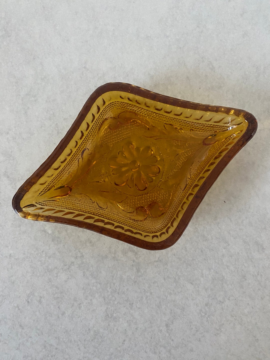 Tiara Glass Amber Diamond Ashtray Etsy