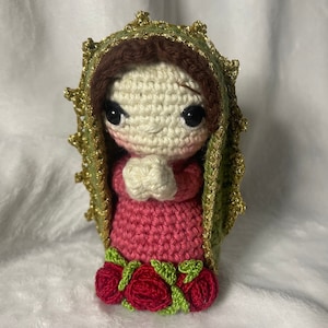 Handmade Crochet Virgin Mary Our Lady of Guadalupe.  Virgencita Virgen de Guadalupe Amigurumi Tejida a Mano