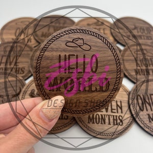 FICHIER NUMÉRIQUE UNIQUEMENT| Marqueur d'étape pour bébé | Fichier svg Western Cowboy bébé garçon jalon disque jeton fichier svg