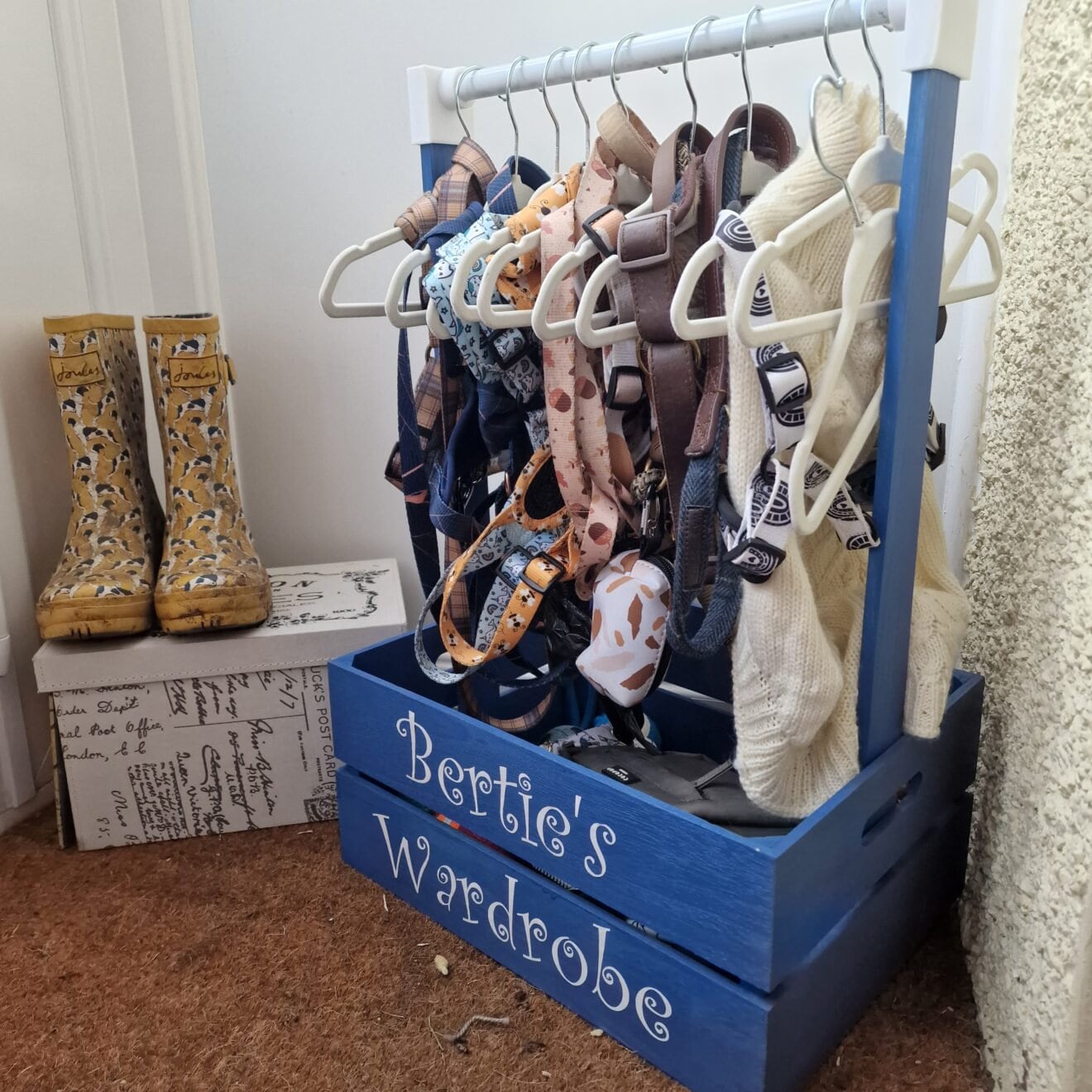 White Dog Wardrobe, Dog Wardrobe, Dog Storage Rail, Wardrobe for Dogs