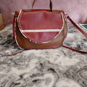 shoulder bag