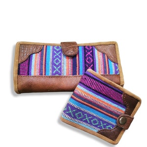 KOMBI GELDBÖRSEN-Handgefertigte Kleine und Große Geldbörsen in Gheri Baumwolle & Leder mit Koordinatenmuster, Violette Farben, Handgemacht in Nepal, 2 Stück