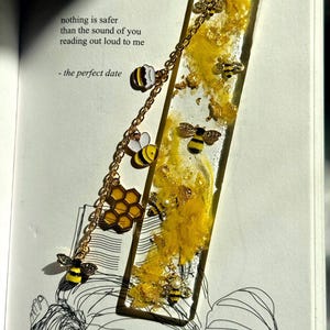 Resin Bookmark: Honey Bee Charm, Book Lover Gift
