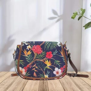 Stylish Floral Print Saddle Purse, Witchy Crossbody Bag,  Cottagecore Saddle Bag with Vegan Leather Strap, Vintage Floral Purse