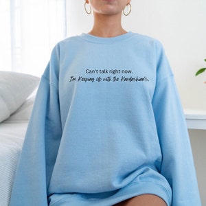 sweat-shirt vintage Crewneck, Kardashians, Kim est mon avocat, sweat à capuche pour ami, pull pour elle, pull pour lui, cadeau pour elle, pull rétro