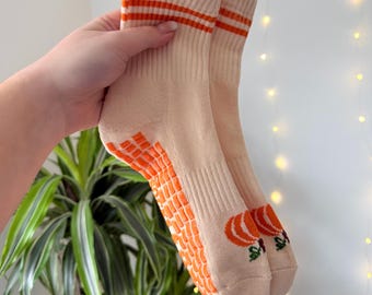 Pumpkin Grip Socks - Reformer Pilates, Barre, Yoga