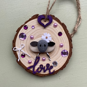 Sheep Love Pebble hanging gift