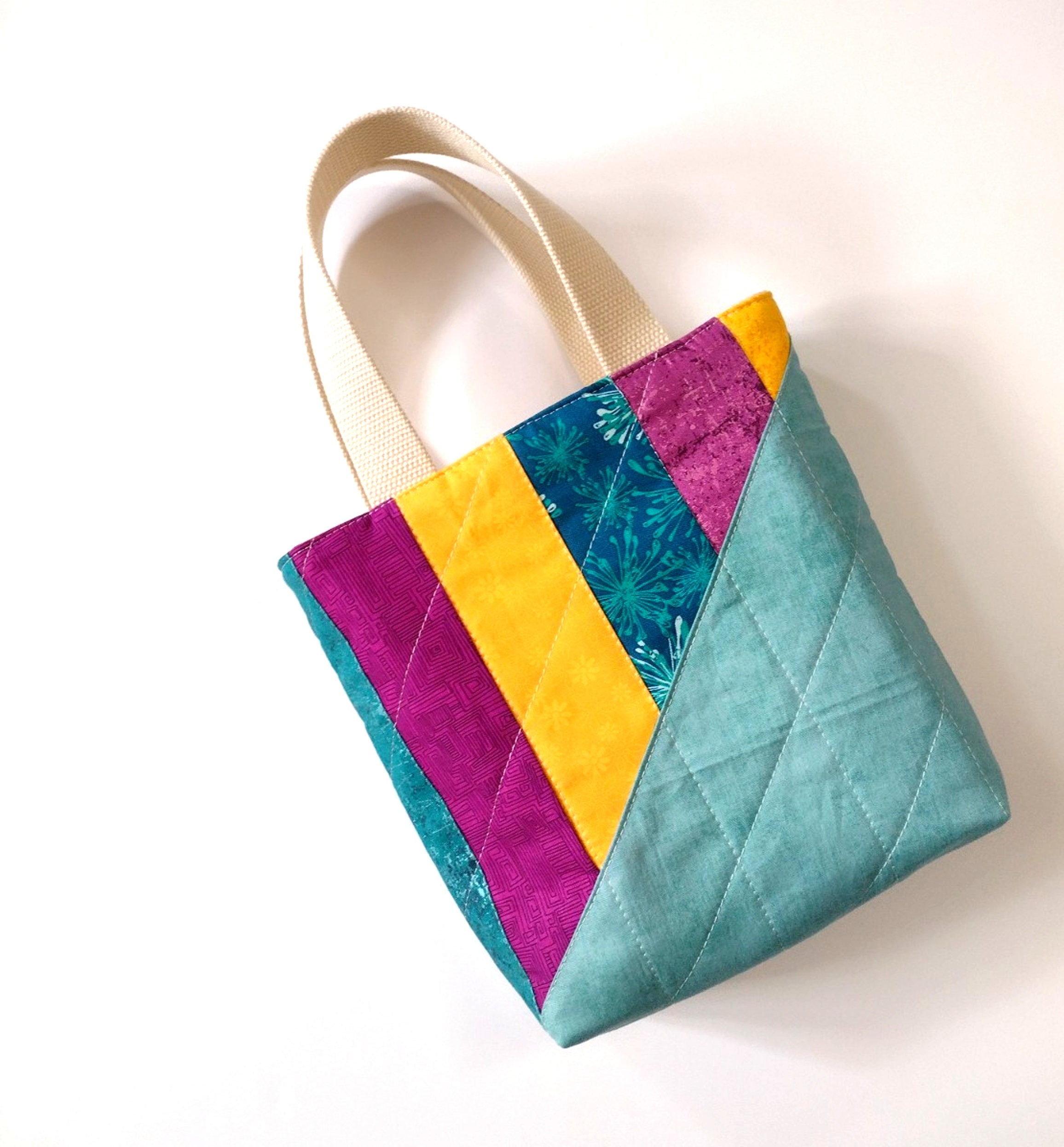 【2025福袋】 Bag, Tote Quilted Diamond Etsy - Bag Quilted バッグ
