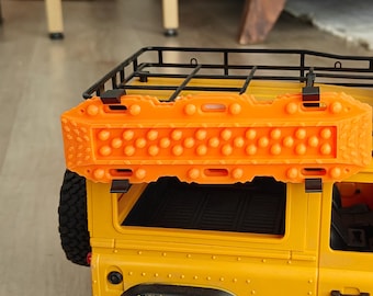 1/10 Scale RC Traction Boards - Off-Road Recovery Ramps for RC Crawlers, Trucks and Buggies - Durable and Realistic Sand Ladders