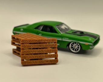 1/64 Scale Pallets – Miniature Wooden Pallets for Diecast Dioramas, Model Scenery, and Display Accessories
