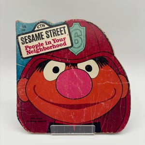 Sesame Street People in Your Neighborhood 6th Printing 1977 Vintage