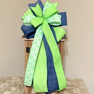 Everyday Wreath Bow Lantern Bow Farmhouse Bow Handmade Bow Navy Blue, White and Lime Green Bow Everyday Bow
