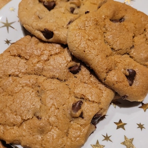 chocolate chip cookies