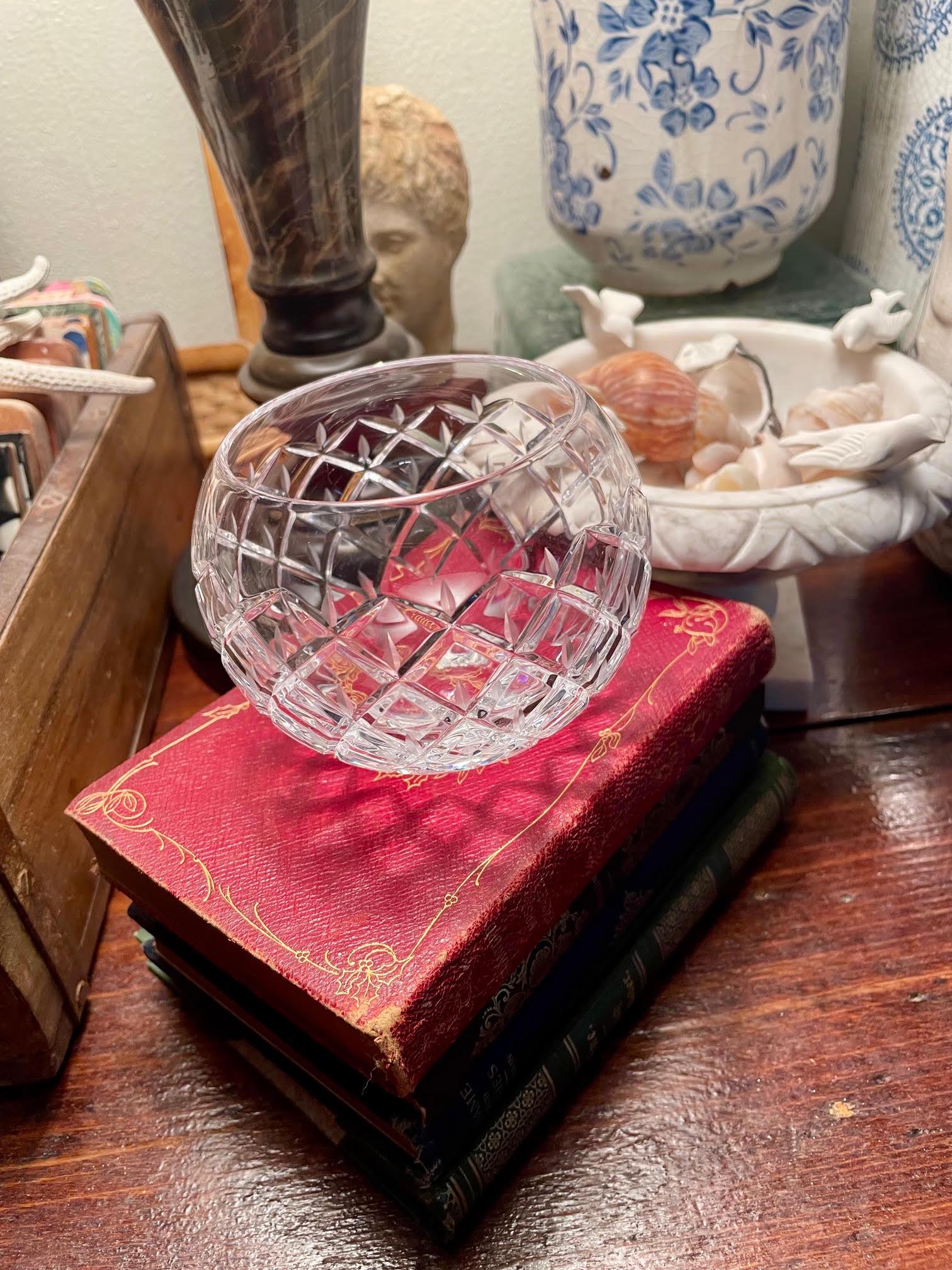 Atlantis Vase - Etsy