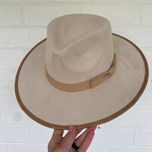 Vintage Wide Brim Distressed Beach Hat Fedoras Hat Classic Rancher