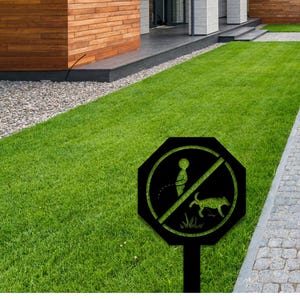 Don&#39;t Pee in the Grass Metal Sign, No Dogs, Metal Stake Sign, Light weight Sign, No Poo post, Lawn Sign, Funny Pet Sign, Housewarming gift,