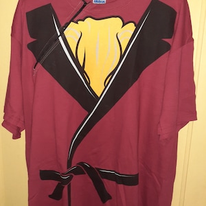 XLarge Mens Chemotherapy Port Access shirt. Right Side Zipper. Red and Black