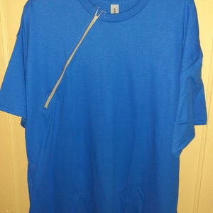 XX Large Adult Chemotherapy Port Access shirt. Right Side Zipper.   Blue