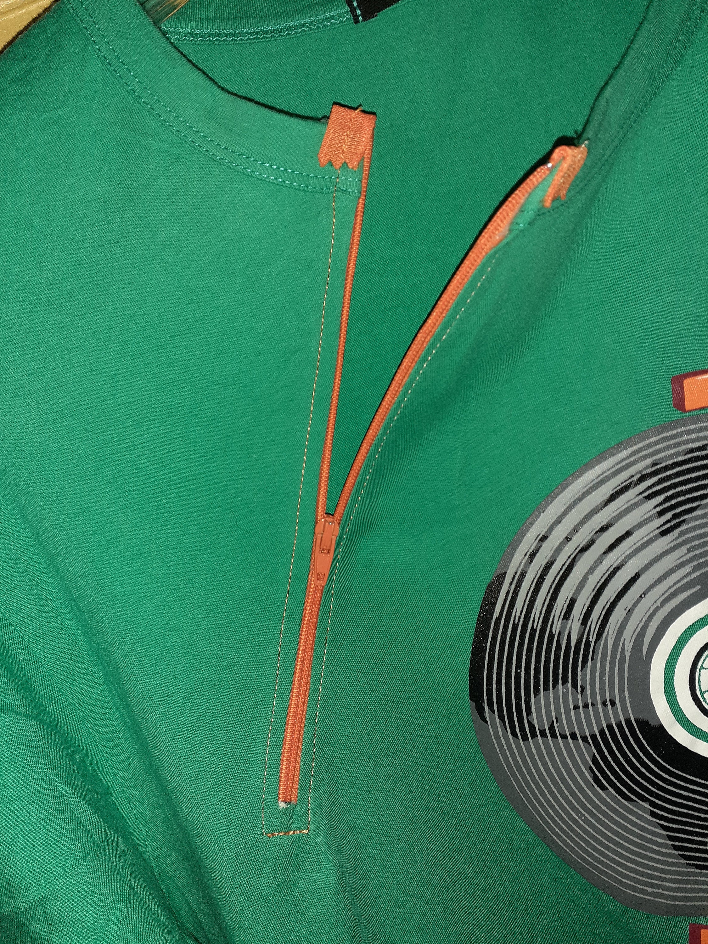 Lady's Large / Chemotherapy Port Access Shirt. Right Side Teal Green