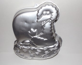 1989 Wilton Aluminum Cake Mold Pan Big Bird In Nest Sesame Street #2015-805