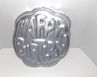 1980 Wilton Happy Birthday 11” Aluminum Cake Mold #502-2405
