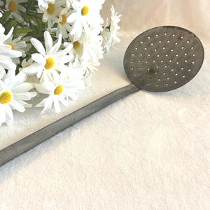 Vintage Graniteware Steel Skimmer Extra Agate Mfg Co Vintage Kitchen Strainer Spoon RUST