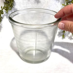 1950s Vintage Hazel Atlas 16oz Glass Measuring Cup Vintage Kitchen Gadget Old Kitchenware Glass Bakeware Vintage Gift for Grandma CHIPPED