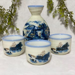 Vintage Japanese Sake Set Vintage Drinkware Japanese Home Decor Vintage Sake Bottle & Cups Jar Vintage Housewarming Gift for Dad Fathers Day