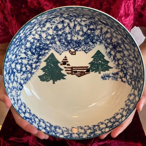 Vintage Folk Craft Serving Bowl 9&quot; Cabin in the Snow Tienshan Spongeware Vegetable Bowl Christmas Holiday Table Vintage Christmas Mom Gift