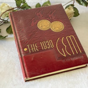 Vintage 1939 University of Idaho Yearbook The Gem of the Mountain College Yearbook Class of 1939