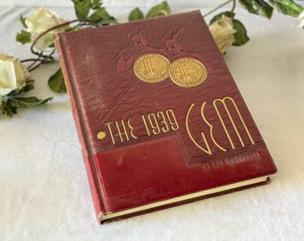 Vintage 1939 University of Idaho Yearbook The Gem of the Mountain College Yearbook Class of 1939