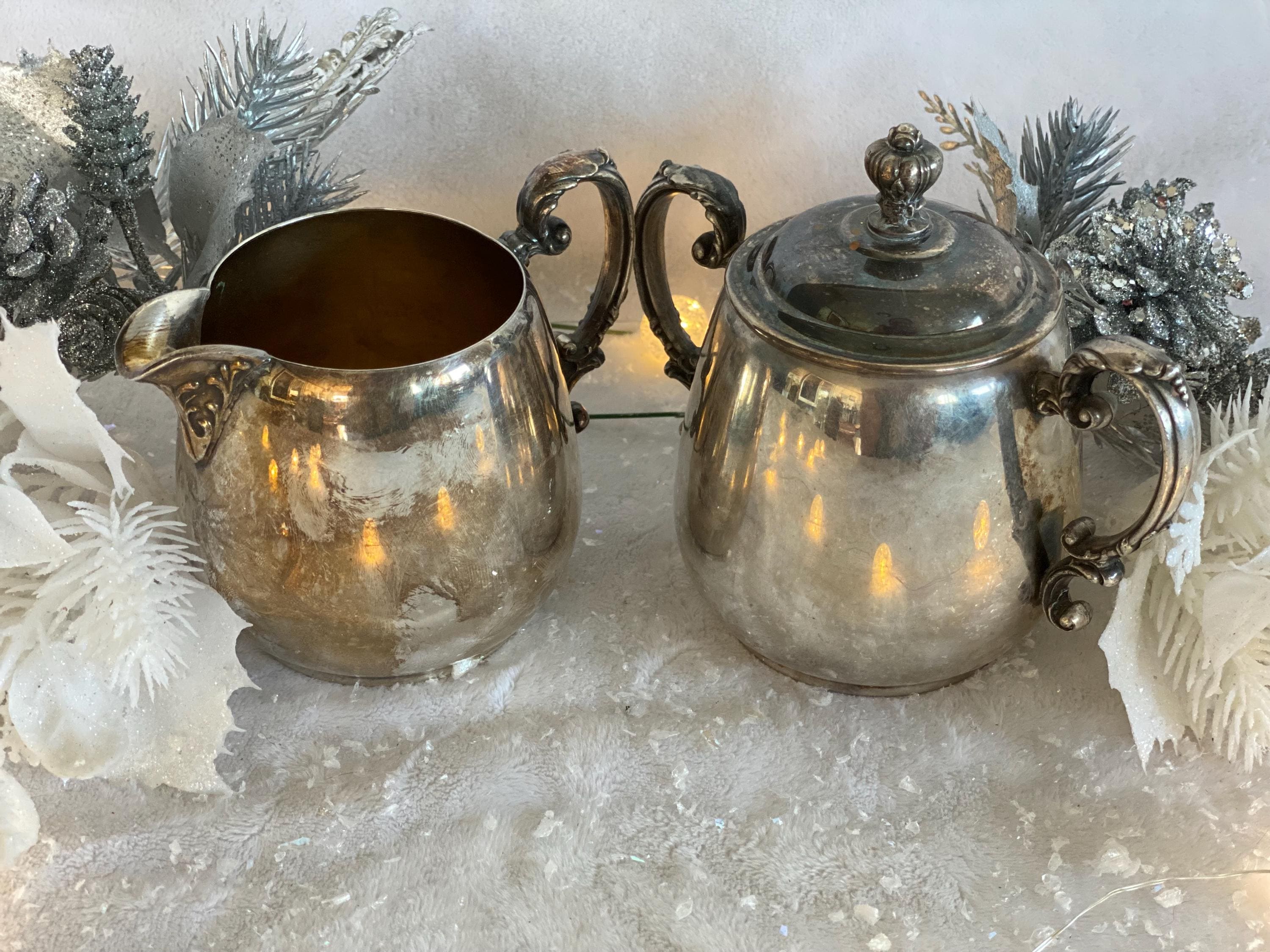 Vintage Silver Plate Sugar and Creamer Set WM Rogers 103 104