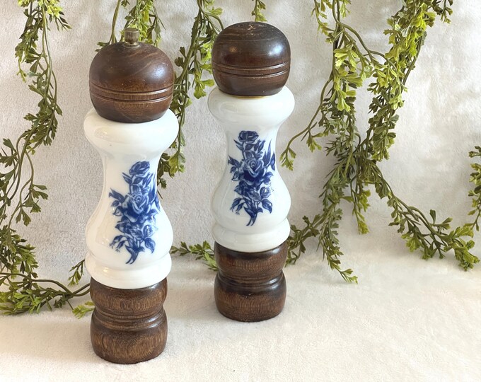 Vintage Delft Blue Rose Salt & Pepper Shakers Porcelain Wood Salt ...