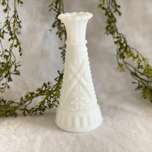1950s Vintage Milk Glass Bud Vase Anchor Hocking Stars and Bars Pattern White Vase Vintage Home Decor House Warming Gift Wedding Vase