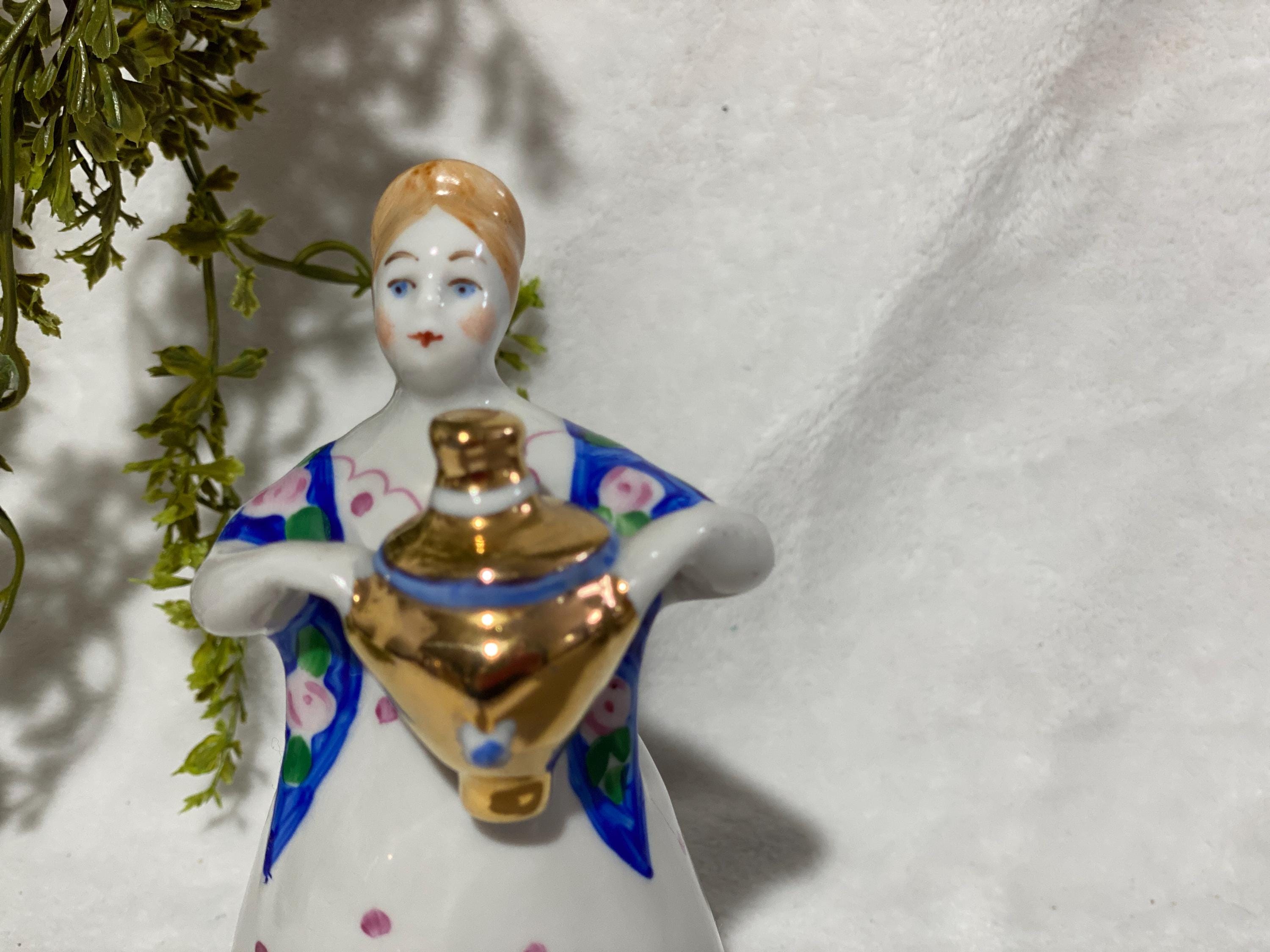 デュレボ ソ連 ロシア ソビエト　磁器置物 時代品　唐物 デュレボ ソ連 ロシア ソビエト 磁器置物 時代品 唐物