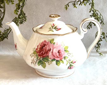 Vintage Royal Albert American Beauty Small Teapot Rosebud Lid 4 cup 5 1/4" Pink Roses Bone China Made in England