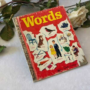 Vintage 1977 First Edition Little Golden Book of Words Illustrated Children&#39;s Book of Colors Preschool Alphabet, Christmas Gift for Kid - E