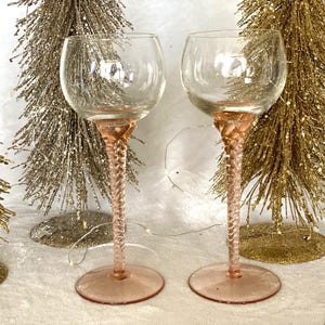 Vintage Hock Wine Glass Pink Twisted Stem Vintage Glasses Set of 2 Water Goblet Vintage Christmas Gift Hostess Gift for Mom House Warming