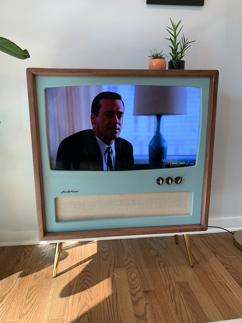 Retro Style TV With Today's Technology: All-in-one Console - Etsy